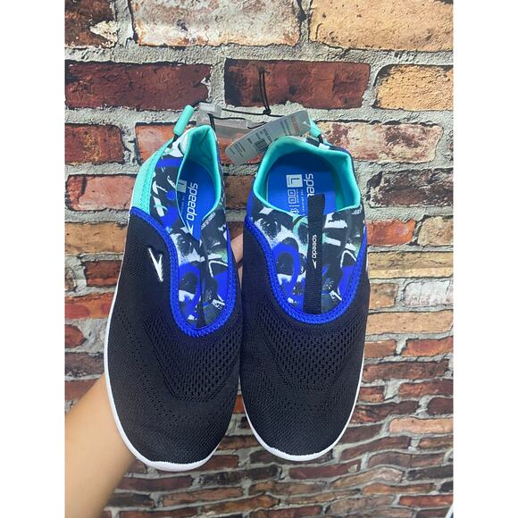 NWT - Speedo Junior Aquaskimmer Shoes - Black Large (4-5) - Picture 1 of 3